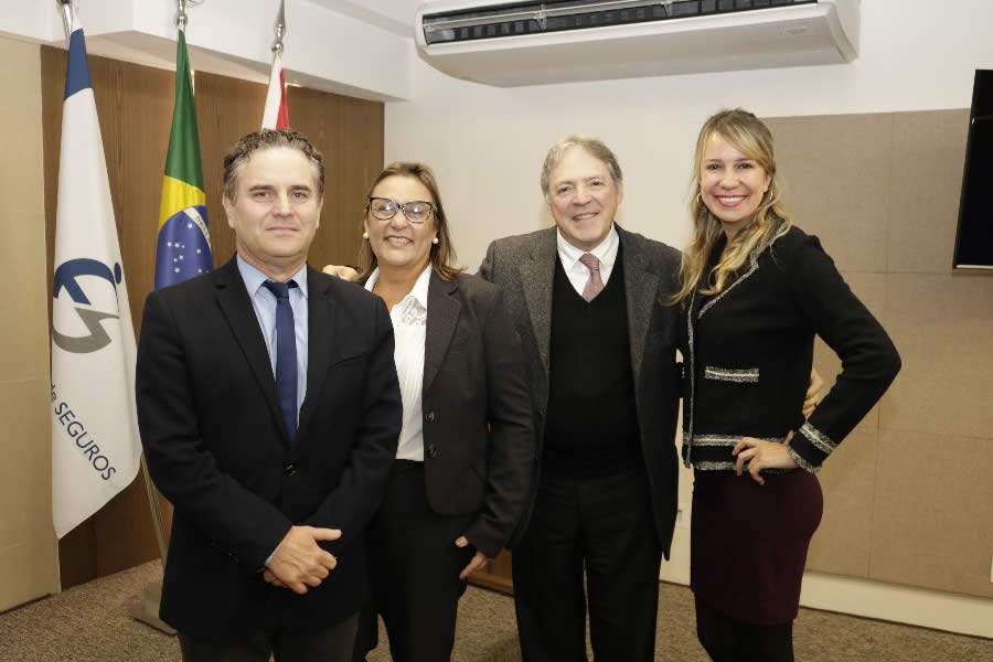 Os aspectos da Nova Previd&ecirc;ncia e seu impacto na sociedade e no seguro foi tema de debate