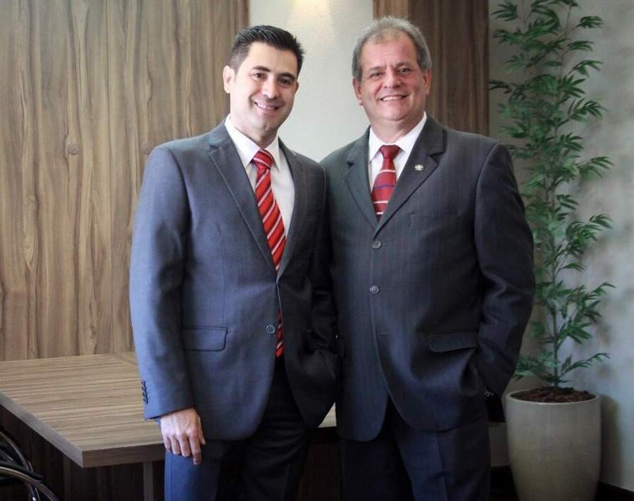 Sucess&atilde;o empresarial 2021: 5 passos para fazer a mudan&ccedil;a de bast&atilde;o na pandemia