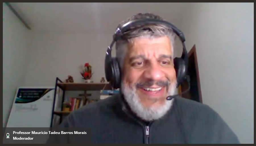 Professor Maur&iacute;cio Tadeu ministrou o curso "Intelig&ecirc;ncia em Vendas - Como alcan&ccedil;ar alto desempenho na comercializa&ccedil;&atilde;o de Seguros de Pessoas"