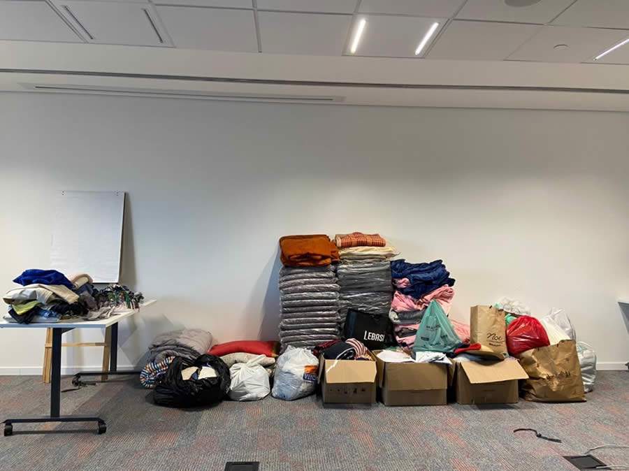 Funcion&aacute;rios do Grupo Bradesco Seguros doam agasalhos e cobertores em a&ccedil;&atilde;o de voluntariado