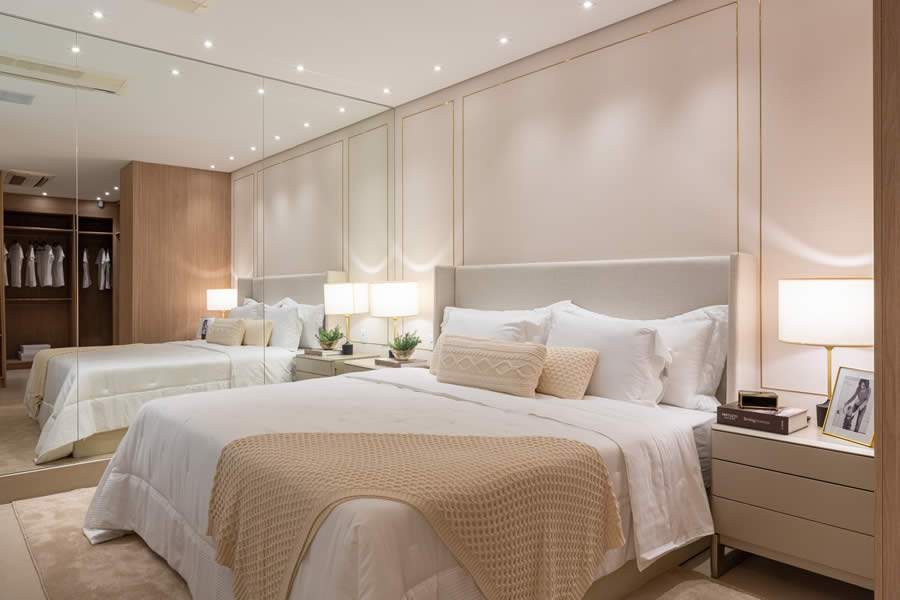 Luzes descentralizadas deixam o ambiente mais aconchegante e confort&aacute;vel - Luana Castro