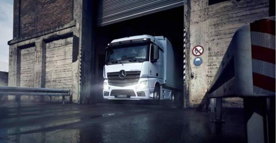 Novo Actros F com cabina desenvolvida no Brasil está disponível para encomendas e será vendido pela Mercedes-Benz Trucks na Europa