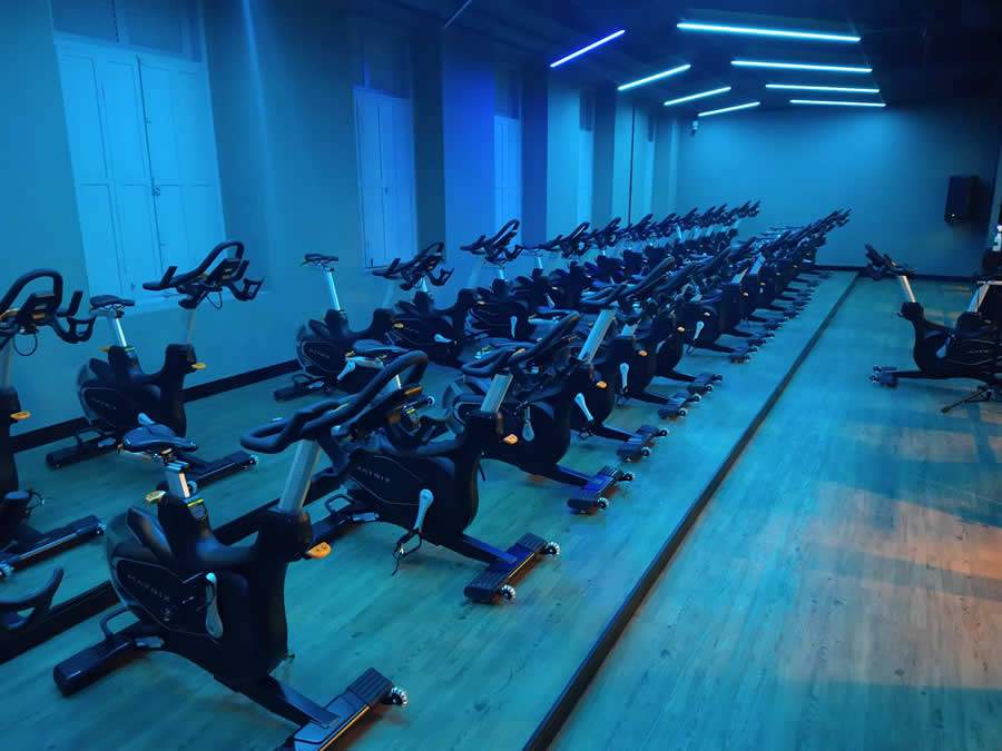 5 motivos para incluir aulas de bike na rotina fitness