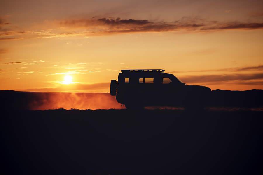 Land Rover Defender 110 2020 off-road