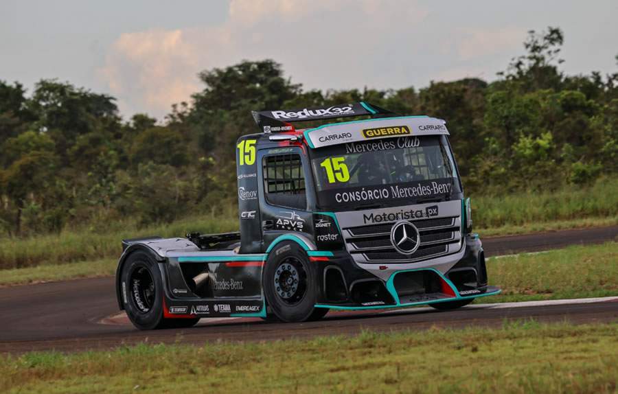 Mercedes-Benz Actros da equipe ASG é destaque pela força e excelente performance na etapa de Goiânia da Copa Truck 2024