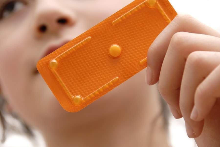 Pílula do Dia Seguinte: Pesquisa aponta uso exacerbado do medicamento com riscos e falta de informação entre jovens