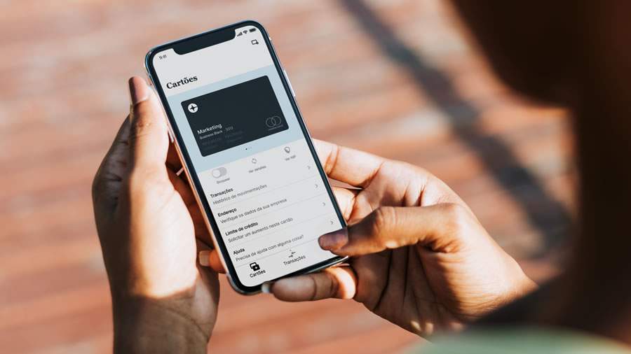 Radar Clara: Adoção de ferramentas de IA cresce 493.54% desde janeiro de 2023