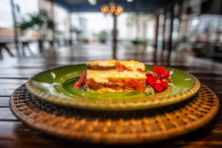 Dia das M&atilde;es: Lasanha de Pupunha ao Molho de Cogumelos