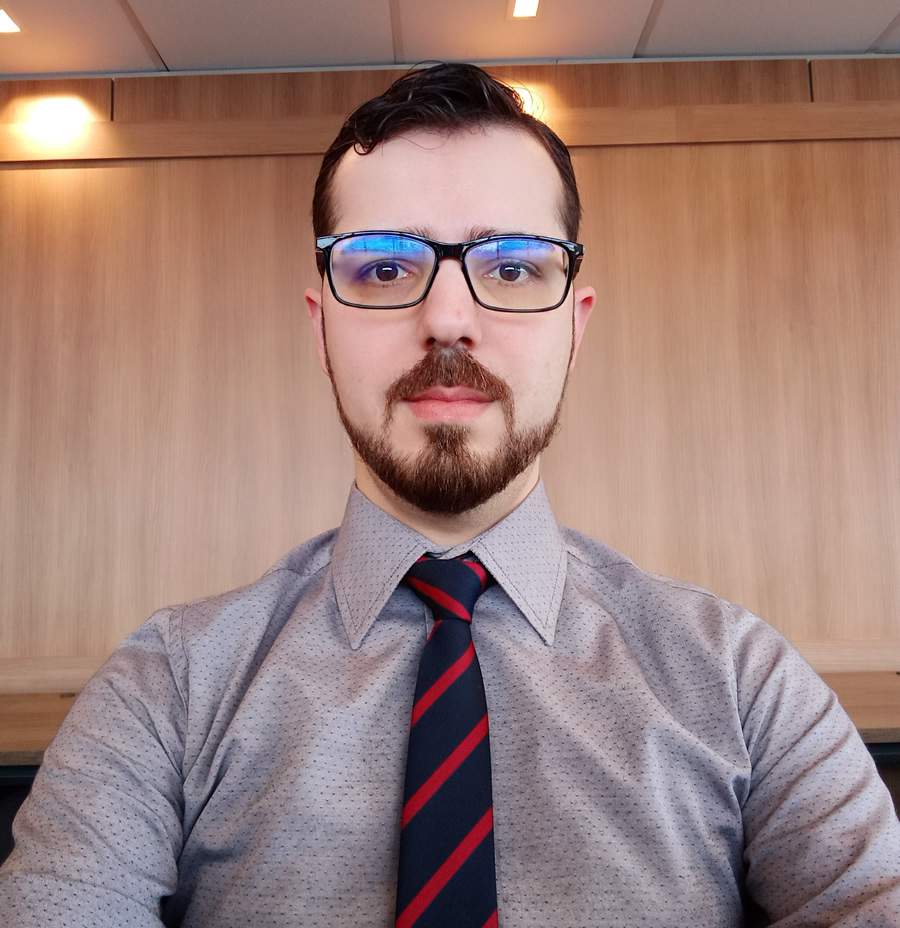 Luiz Ricardo de Castilho &eacute; advogado, especialista em Direito Penal e Processual Penal e atua no escrit&oacute;rio R&uuml;cker Curi Advocacia e Consultoria Jur&iacute;dica na &aacute;rea de Seguros - Divulga&ccedil;&atilde;o