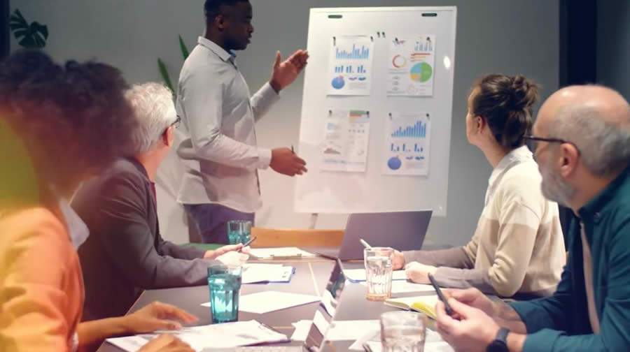 ADVB/PR lan&ccedil;a Dicas para Vender Mais