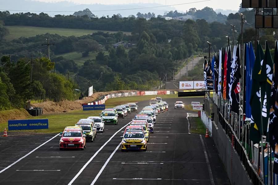 Pen&uacute;ltima etapa da Copa Shell Hyundai HB20 ser&aacute; em Cascavel (PR) - (Duda Bairros/Copa Shell Hyundai HB20)