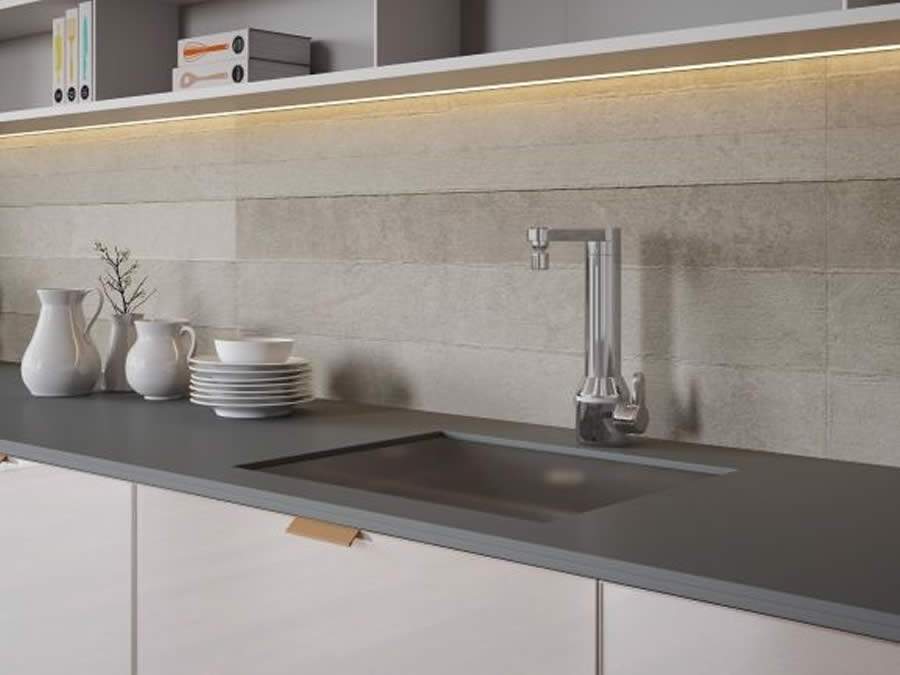 Torneira Eletr&ocirc;nica Puravitta soma beleza &agrave; funcionalidade na cozinha