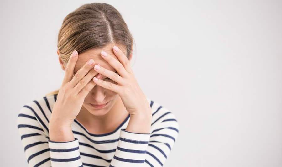 Ansiedade e estresse durante a quarentena podem favorecer surgimento de crises de enxaqueca