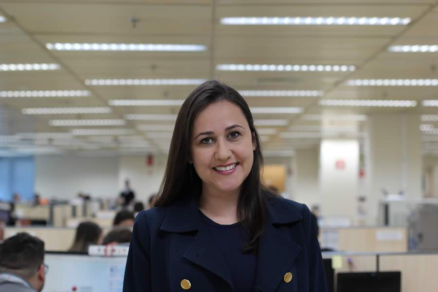 Gisele de Paula Riglia