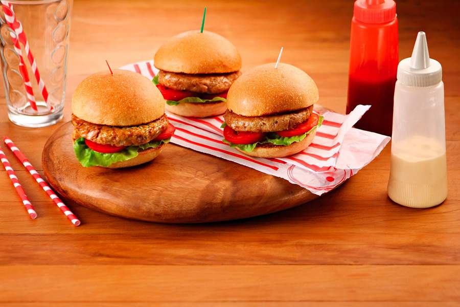 Gomes da Costa: Filé de Sardinha à Parmegiana, Hambúrger de Atum e Pizza Suflê de Sardinha