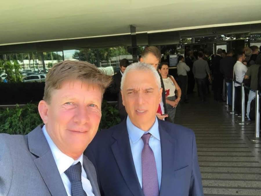 Jayme Torres (E) e Roberto Cabral, diretores da AECOR-RJ &ndash; Foto: divulga&ccedil;&atilde;o