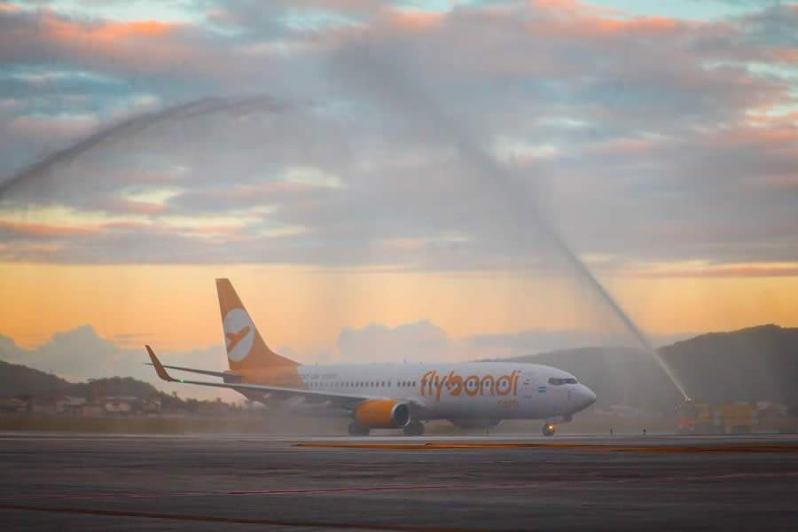 Batismo da aeronave no Aeroporto Internacional de Florianópolis - Hercílio Luz (FLN). Foto: Divulgação/Floripa Airport