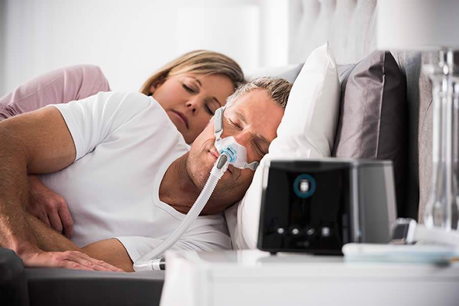 Terapia com CPAP pode tratar Demência e Alzheimer decorrentes da Apneia Obstrutiva do Sono em idosos, revela estudo - Divulgação