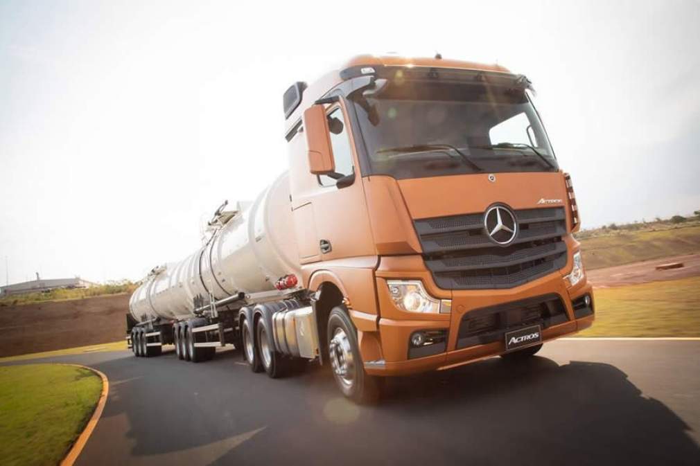 Novo Actros Mercedes-Benz é o caminhão mais seguro do Brasil
