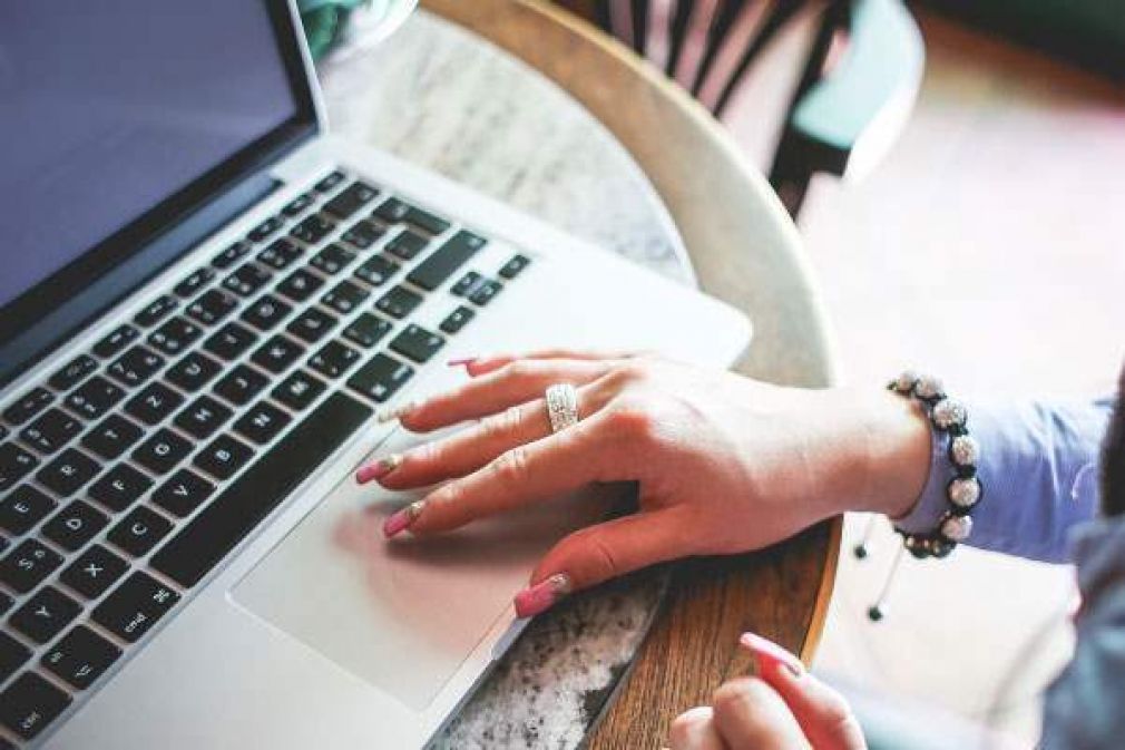 8 dicas para utilizar as redes sociais de forma  profissional