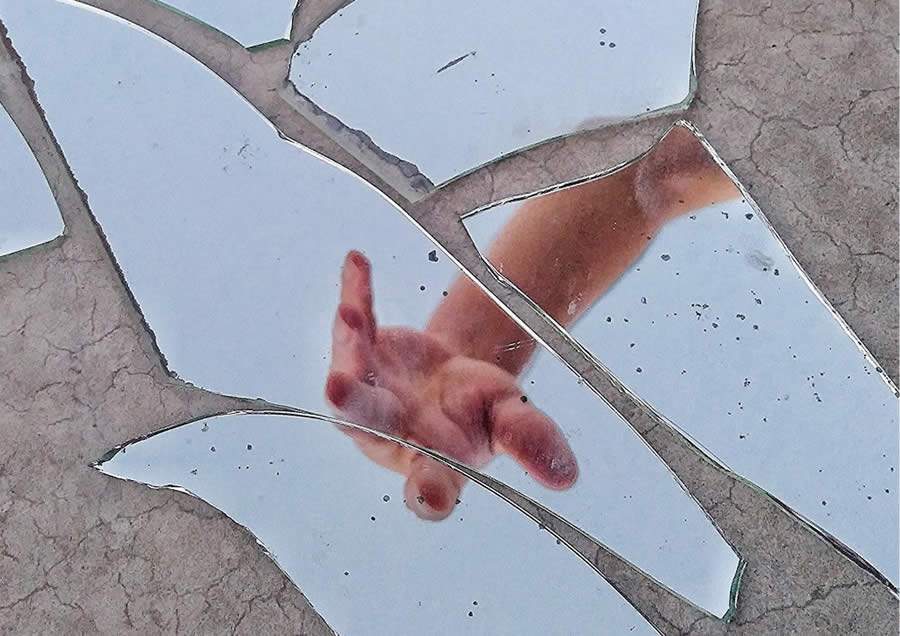 Conheça 5 Objetos Que Você Não Deve Ter Dentro de Casa