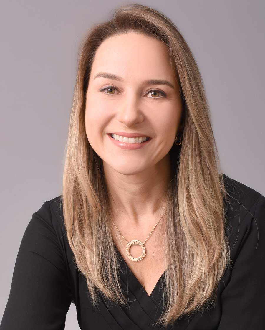 Izabela R&uuml;cker Curi