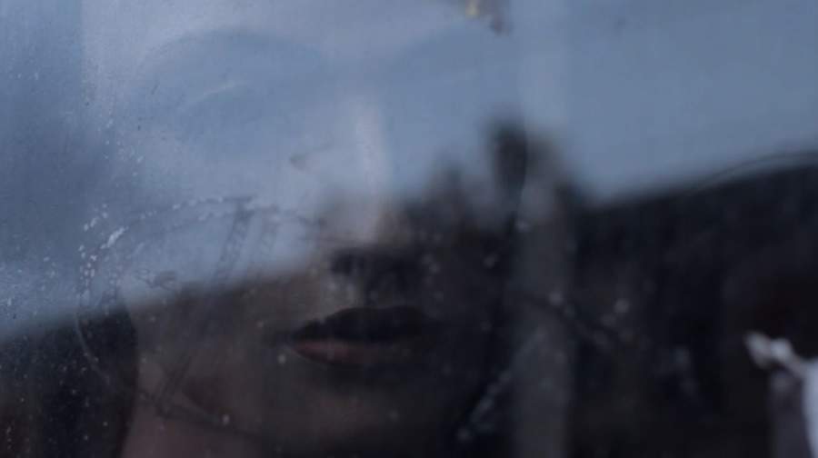  O autoisolamento &eacute; um dos sintomas da depress&atilde;o, tema do filme &ldquo;Depress&atilde;o, uma epidemia mundial?" (Cr&eacute;ditos: Divulga&ccedil;&atilde;o/Curta!)