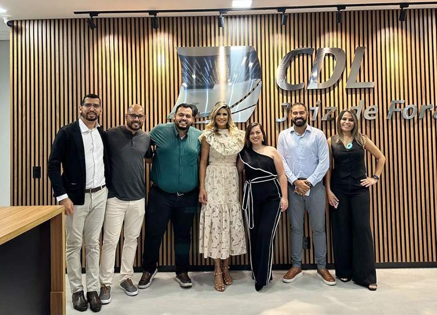 Executivos da Affiance, CDL e parceiros de neg&oacute;cios no lan&ccedil;amento da parceria