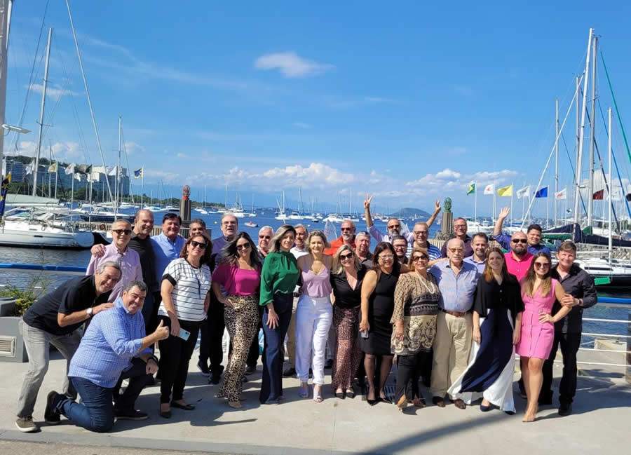 Profissionais s&oacute;cios do CCS-RJ na tradicional comemora&ccedil;&atilde;o de fim de ano, no Iate Clube do Rio | Foto: Divulga&ccedil;&atilde;o