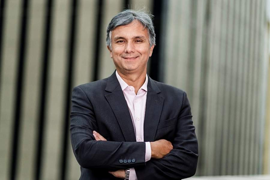 Diretor de Relações Institucionais da CNseg, Esteves Colnago