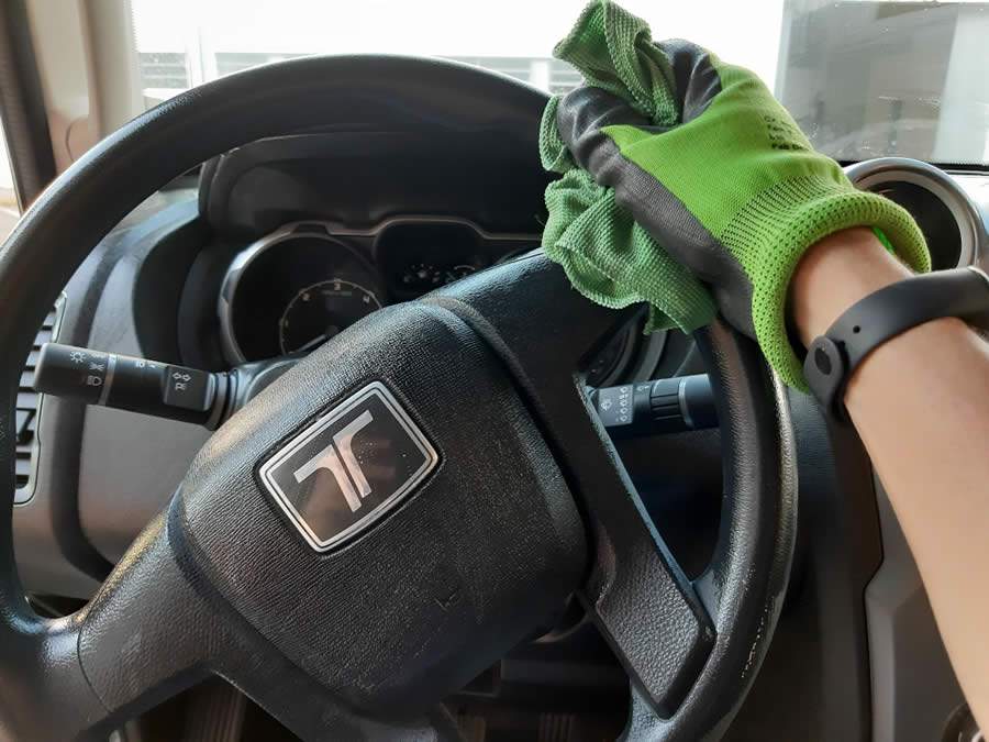 Troller adota novos padrões de higiene e atendimento na reabertura das concessionárias