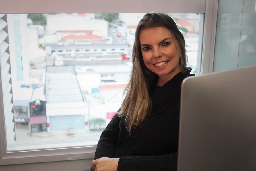 Talita Scotto, diretora executiva da Ag&ecirc;ncia Contatto