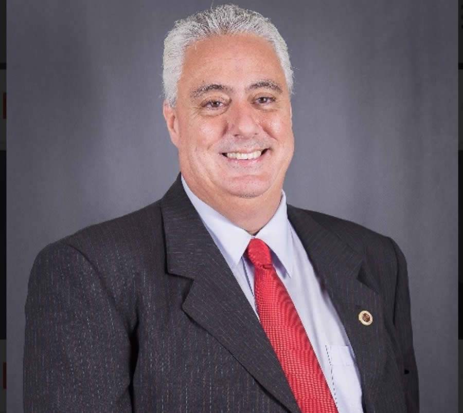 Voc&ecirc; sabia que pode manter seu plano de sa&uacute;de ao ser demitido?