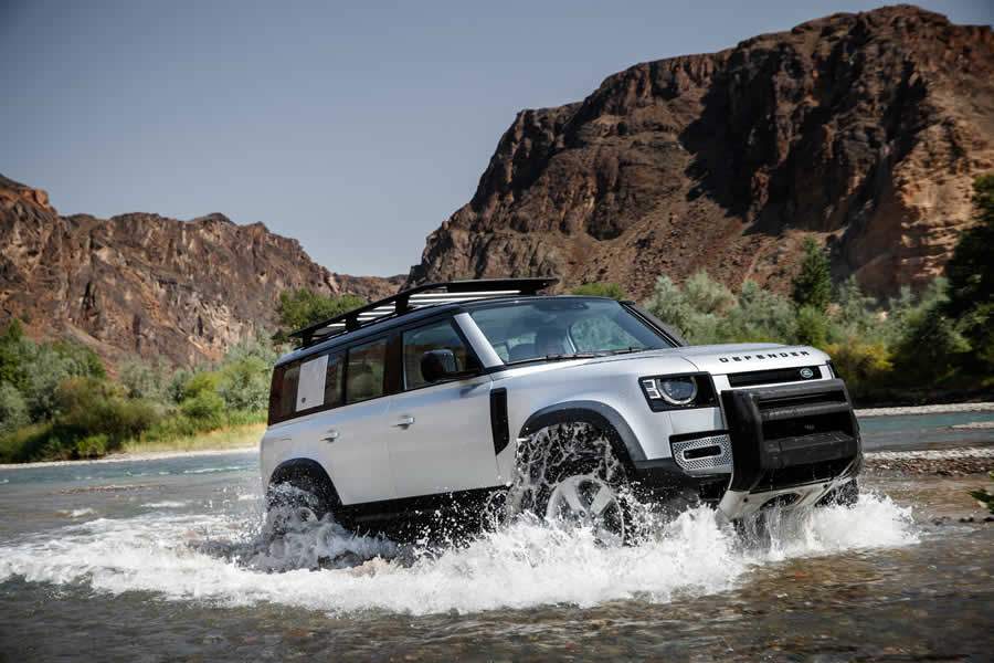 Land Rover Defender 110_Off-road