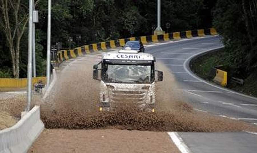 Primeira rodovia a adotar rampa de escape no Brasil j&aacute; teve equipamentos acionados 918 vezes