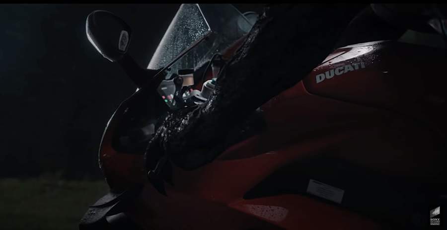 Ducati Panigale V4 no cinema