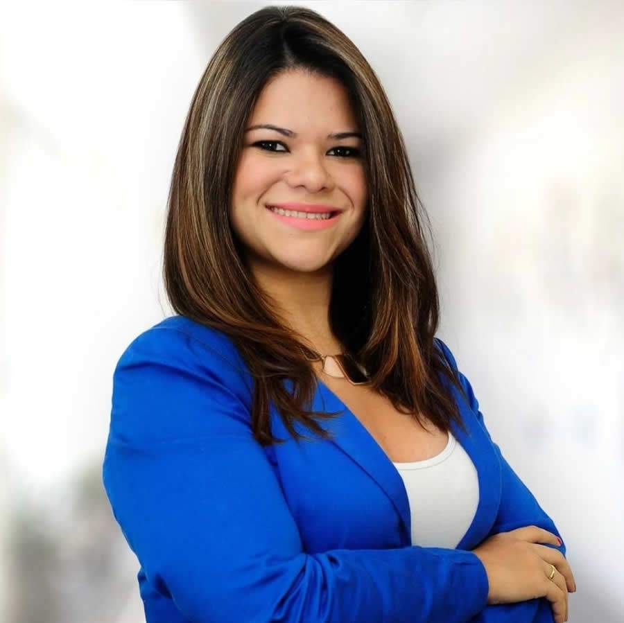 Nath&aacute;lia Gomes, HeadHunter de tecnologia da Ahoy - Divulga&ccedil;&atilde;o