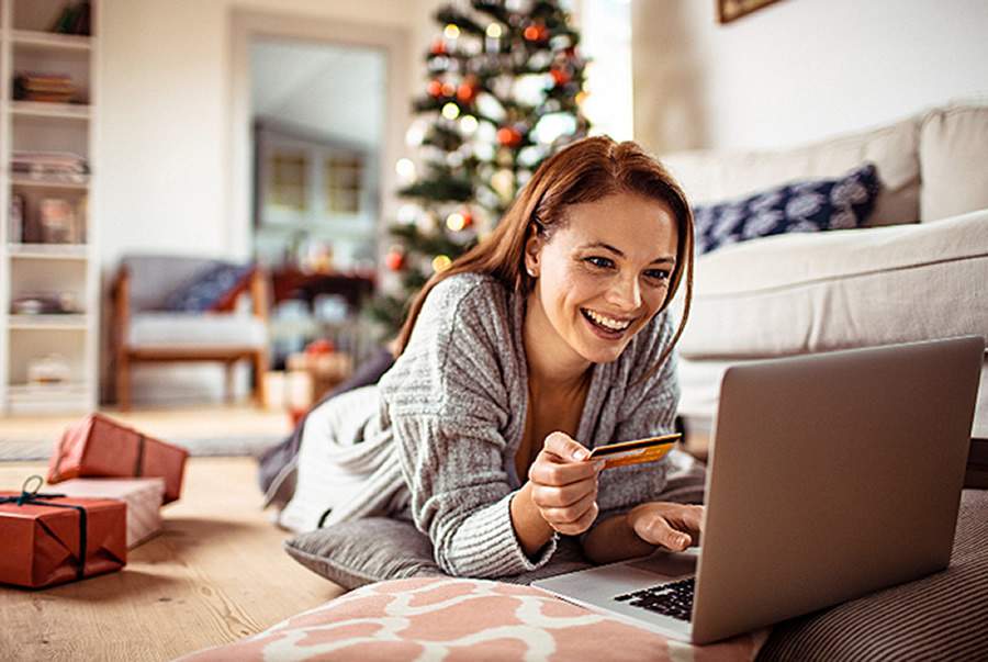 Empresas apostam no cartão Natal para presentear e reconhecer os colaboradores no fim de ano