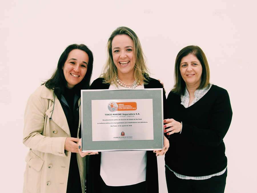 Da esquerda para a direita: Tereza Penido, analista de Recursos Humanos, Juliana Zan, Superintendente de Recursos Humanos e Vera Lucia Videira, Coordenadora de Recursos Humanos