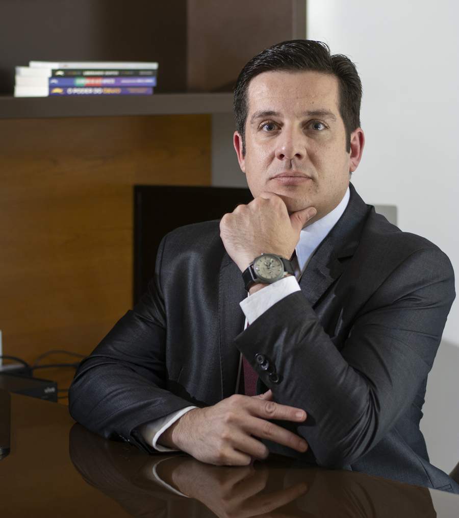 Marcelo Simonato - Divulga&ccedil;&atilde;o - Literare Books International