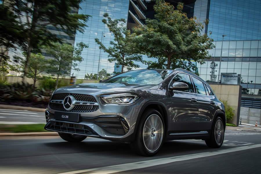 Mercedes-Benz inicia vendas de seu SUV urbano: o novo GLA 200 AMG Line