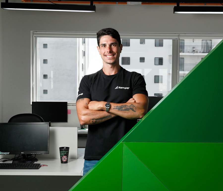 Por que metade dos leads B2B gerados sequer s&atilde;o passados aos vendedores?