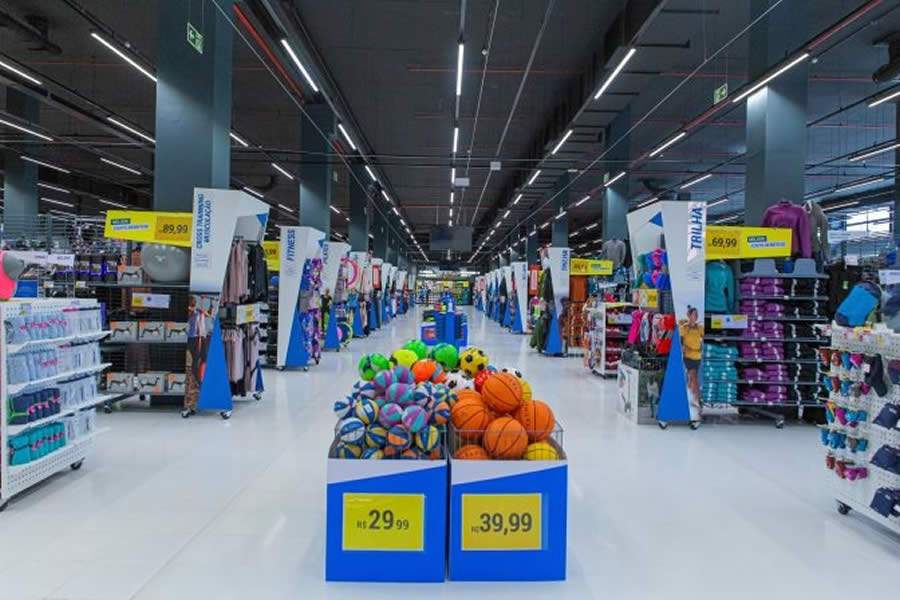 Decathlon abre 40 vagas de emprego para sua nova unidade em Brasília