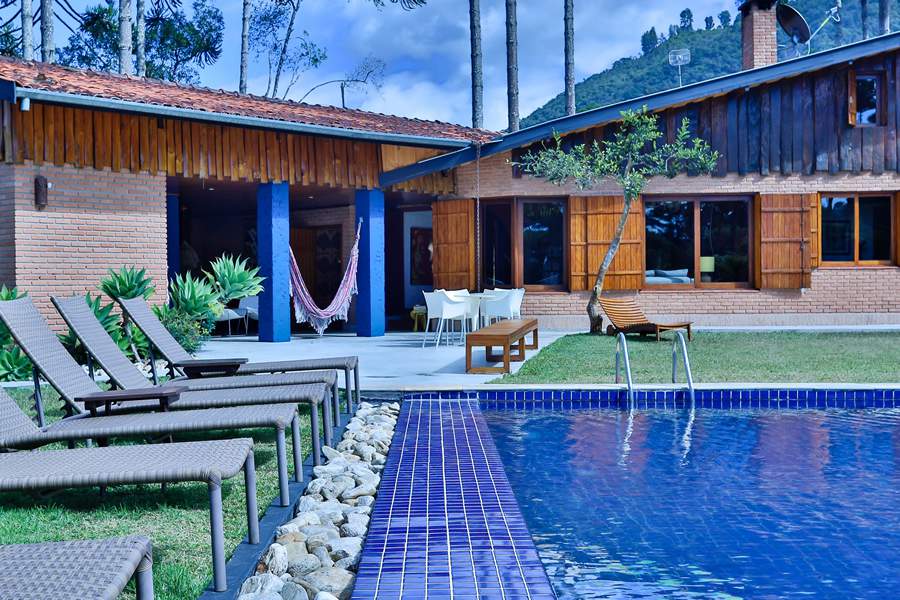 Casa na Montanha Campos do Jord&atilde;o - Divulga&ccedil;&atilde;o/FACES Comunica&ccedil;&atilde;o