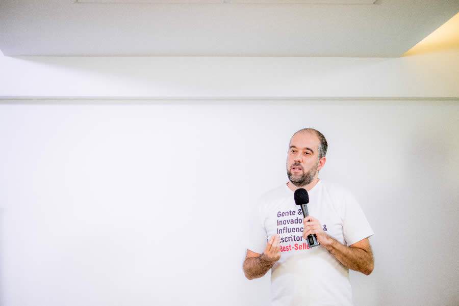 Divulga&ccedil;&atilde;o / Fernando Barra