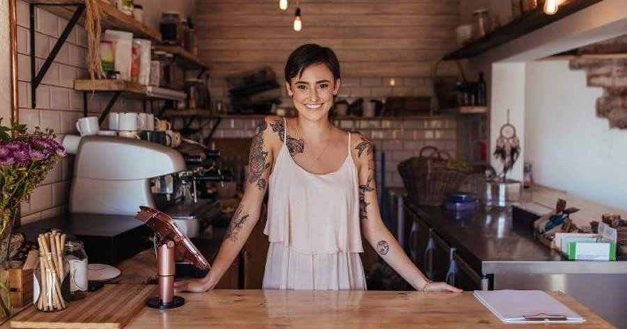 Mulheres empreendedoras t&ecirc;m qualifica&ccedil;&atilde;o e n&uacute;meros s&atilde;o positivos