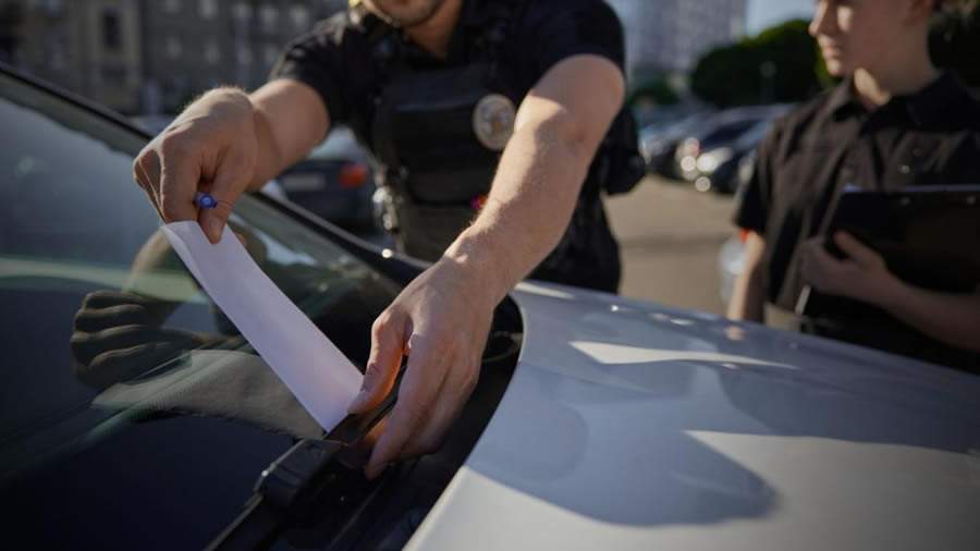 Zapay explica quais são as 3 multas que mais suspendem a CNH