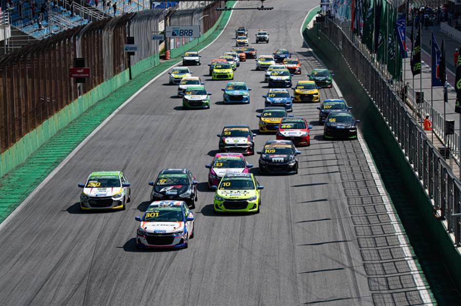  A Zapping vai transmitir a sequ&ecirc;ncia da temporada 2024 da Turismo Nacional - (Rafa Catelan/Vicar)