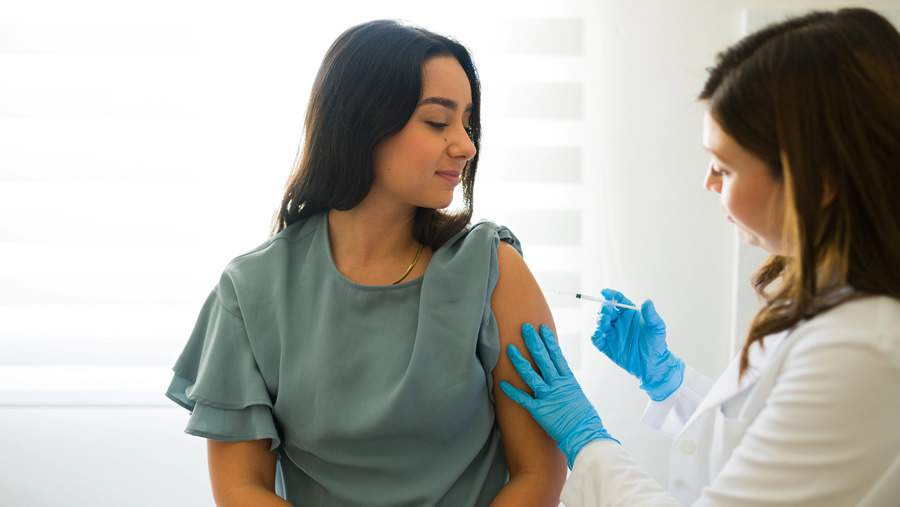 Vacina contra a gripe: quem deve tomar, por quê e quais os benefícios