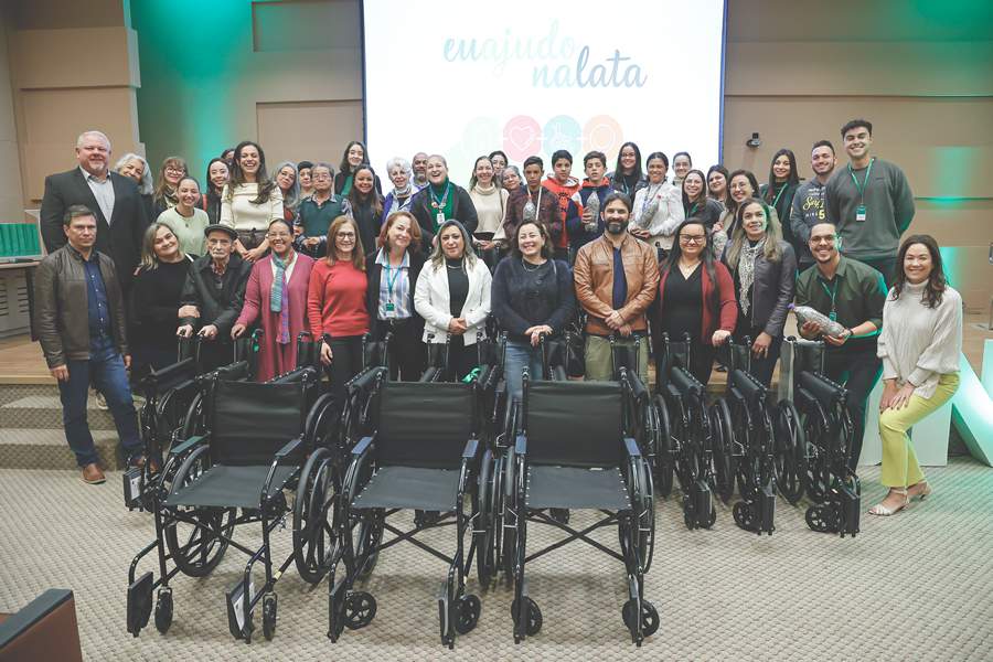 Unimed Londrina entrega 26 cadeiras de rodas em nova edição do Eu Ajudo na Lata